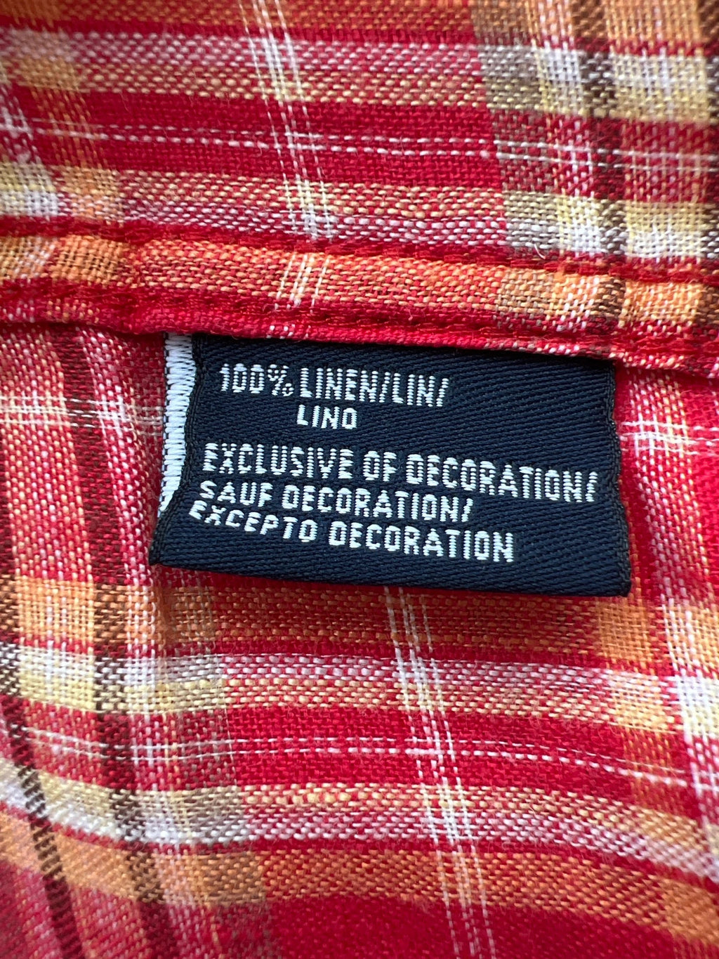 Tommy Hilfiger red short-sleeve button-down shirt with checkered pattern and linen material.