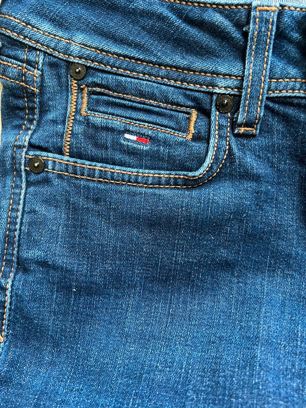 Tommy Hilfiger navy straight jeans low rise Y2K vintage stretch denim with logo.