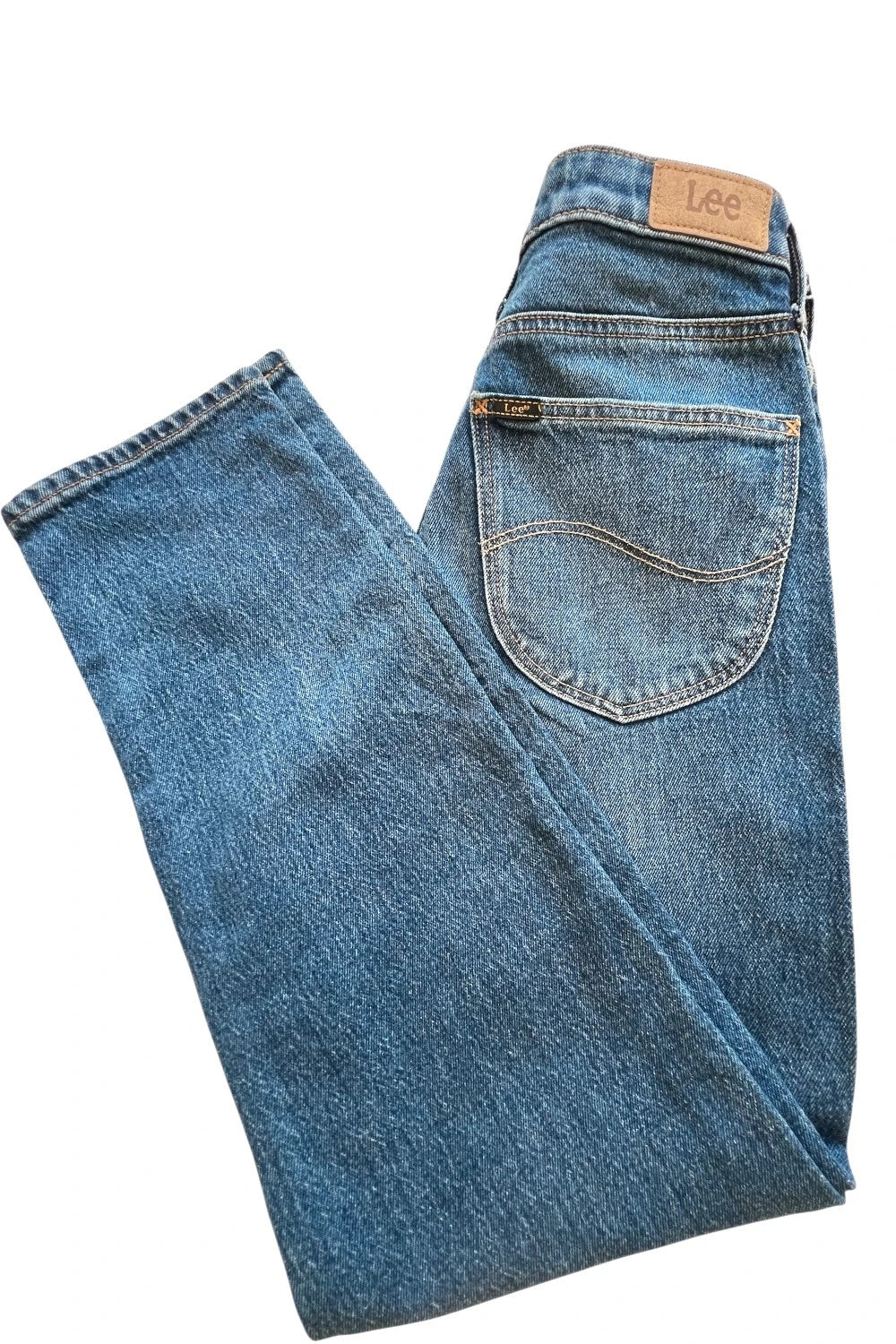 Lee straight jeans blue high waist vintage Y2K mom fit with classic denim texture.