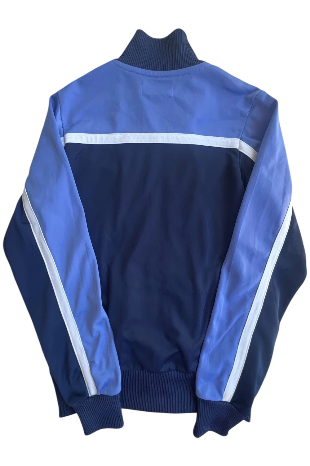 Fred Perry blue Y2K sporty jacket with logo detail and vintage track design.