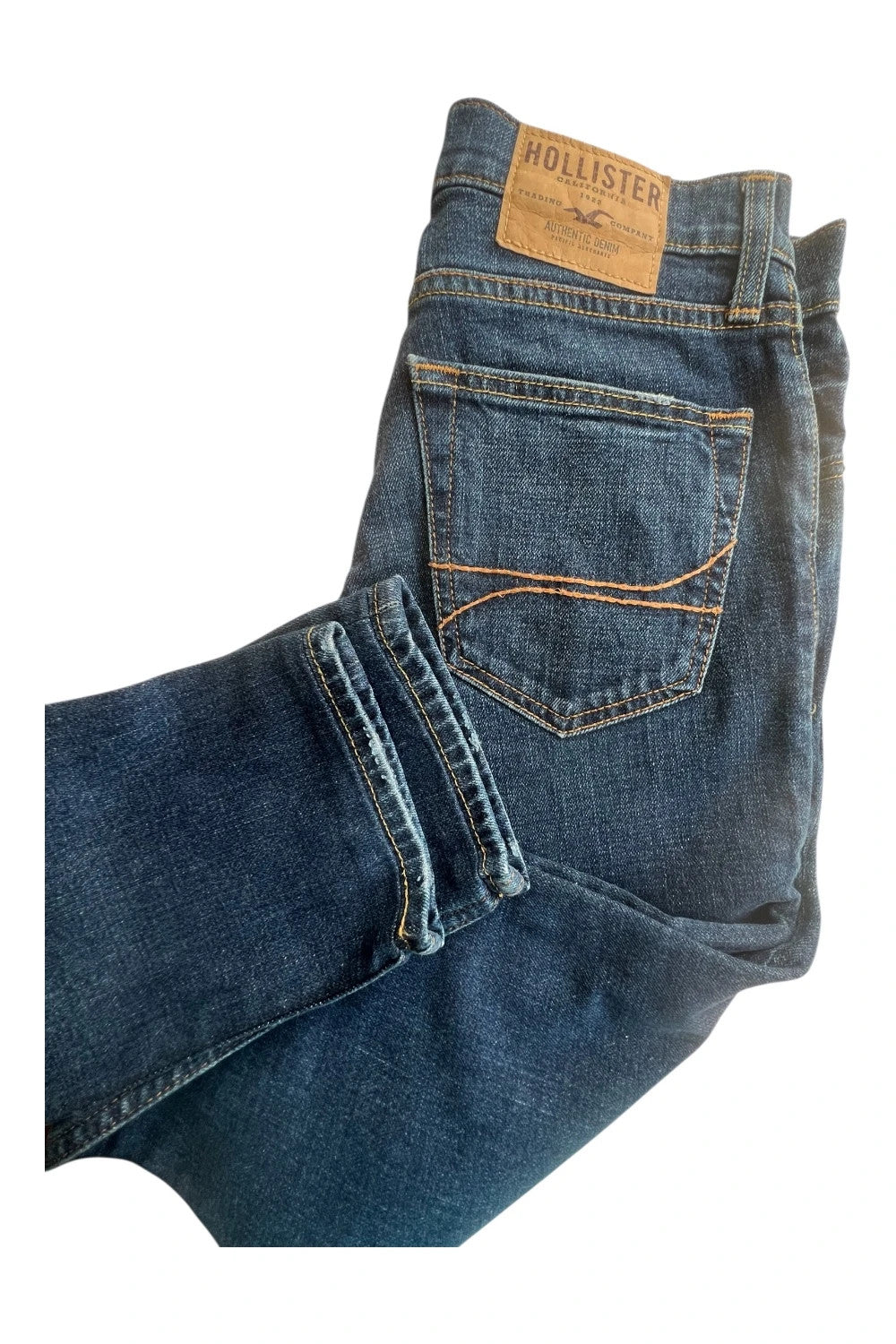 Hollister navy straight jeans slim fit casual style with modern cut.