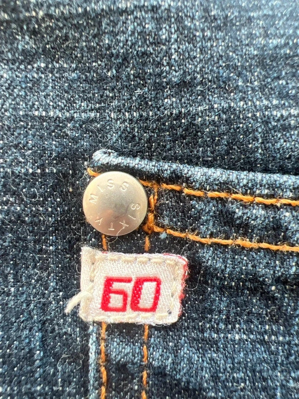 Miss Sixty navy bootcut jeans with medium rise and slight flare, made of cotton elastane.