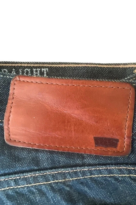 Levi's navy straight jeans 514, classic design, 100% cotton, no visible damage.