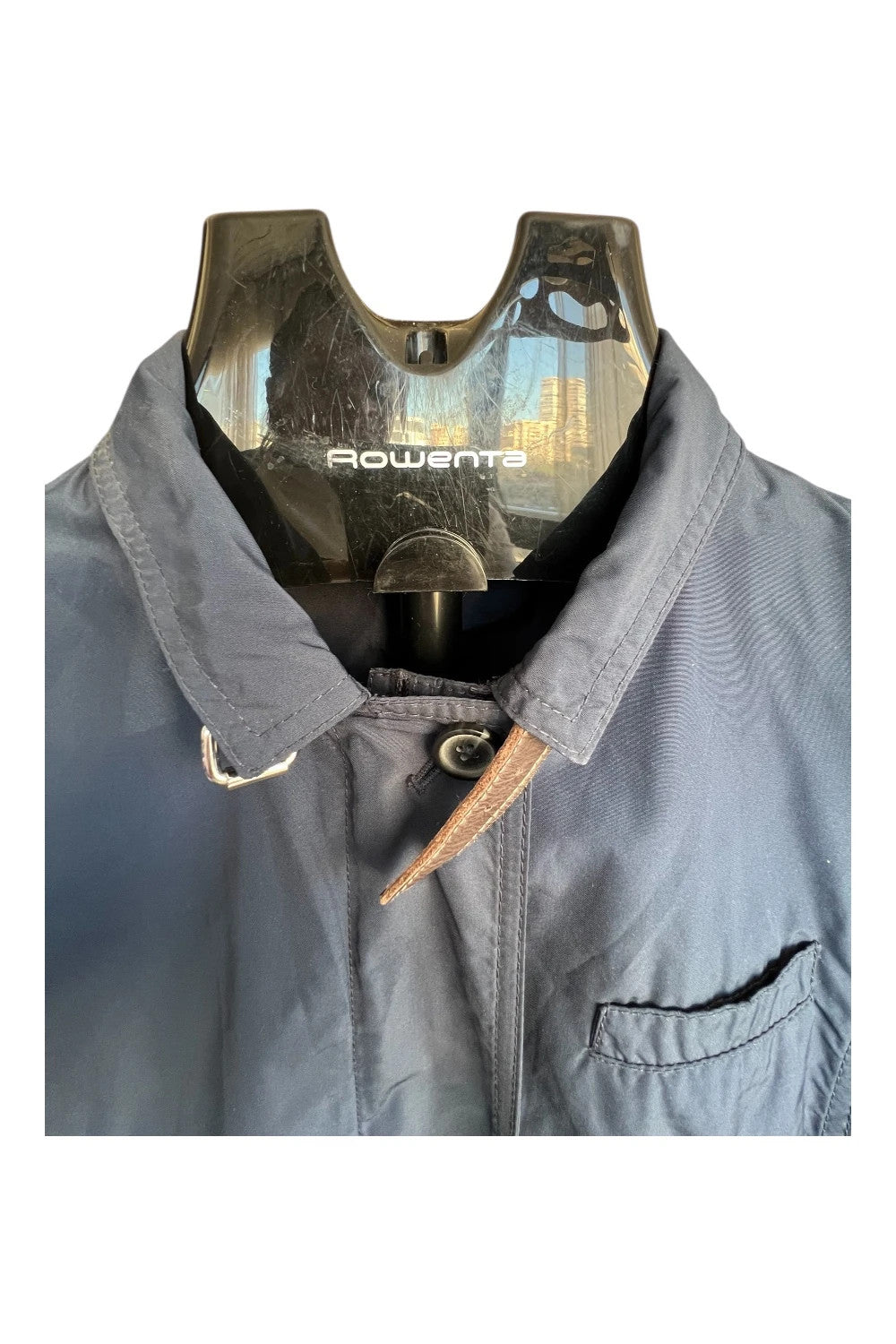 Tommy Hilfiger navy trench coat with premium zippers, buttons, and classic Old Money style.