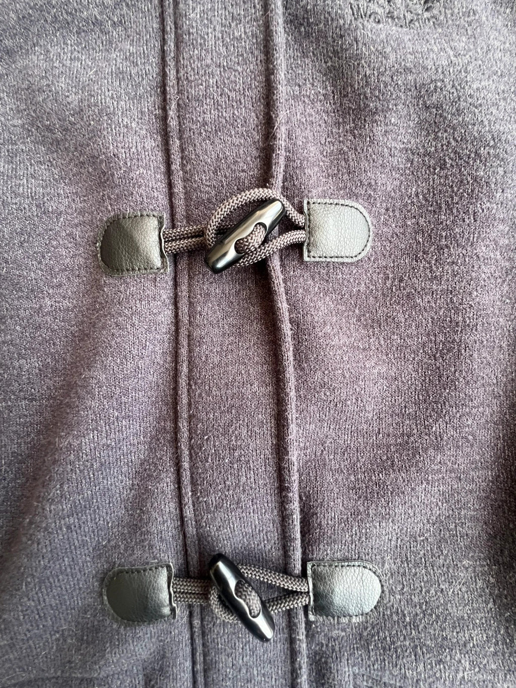 Jack Wolfskin grey fleece coat with hood, outdoor style, vintage, comfortable material.