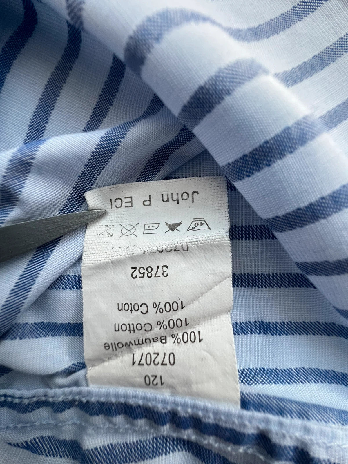 Tommy Hilfiger striped shirt blue and white cotton with embroidered logo and chest pocket.