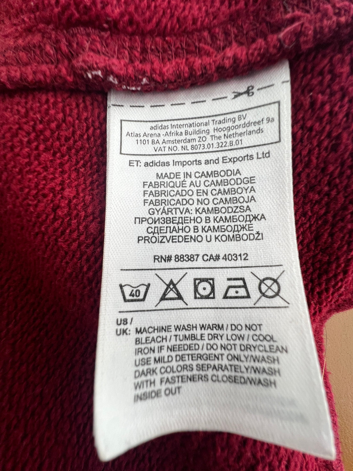 Adidas Performance Essentials Burgundy Zip Hoodie – Size L