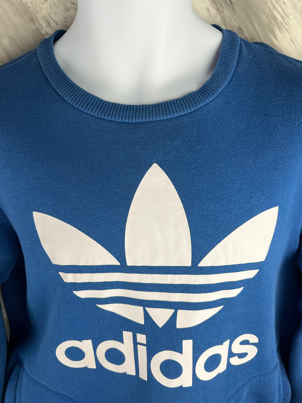 Adidas Originals Women’s Blue Trefoil Sweatshirt – Size M