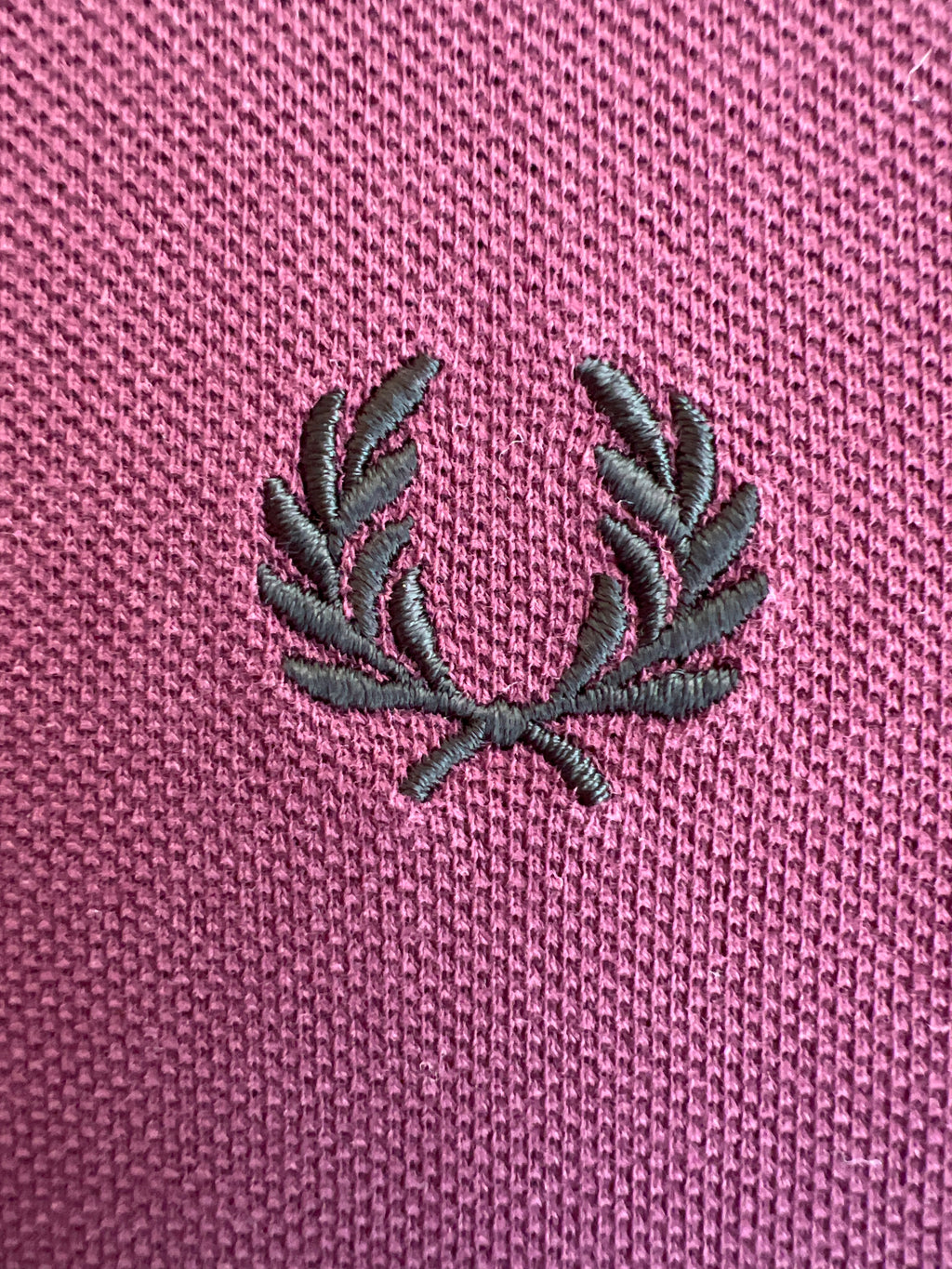 Fred Perry Polo Piqué de Manga Larga Burdeos Hombre Talla L